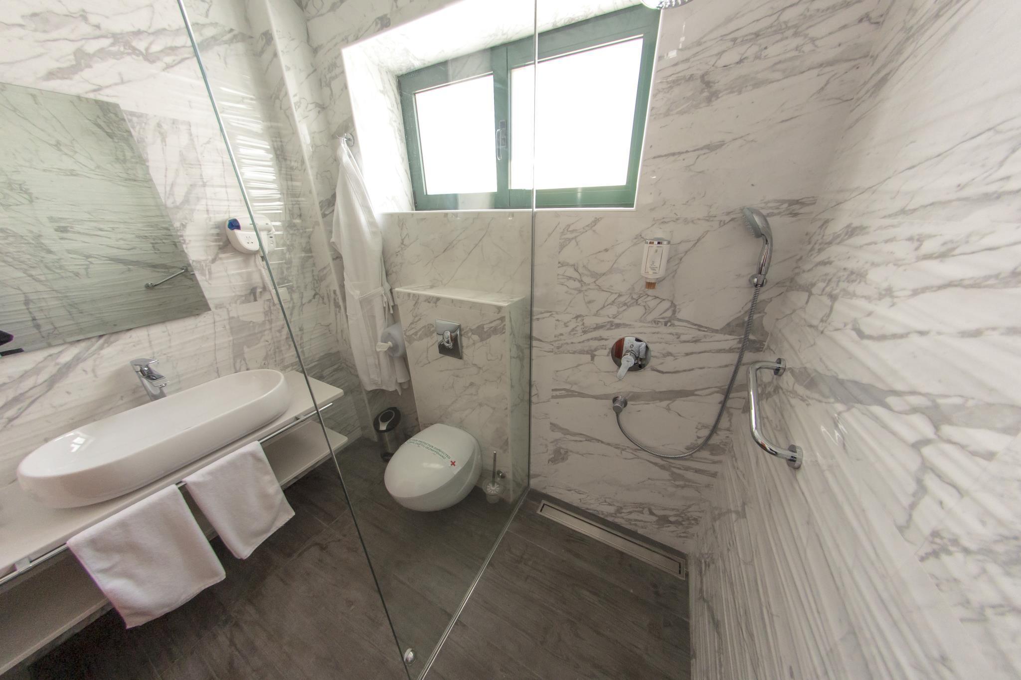 Porto In Hotel 4*